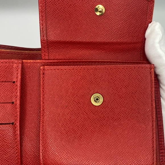 Louis Vuitton Red Leather Epi Textured Wallet - Picture 7 of 15